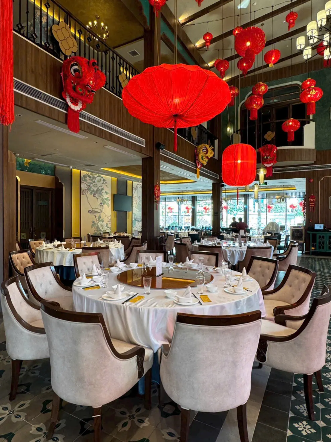 Không gian nhà hàng Dragon Palace