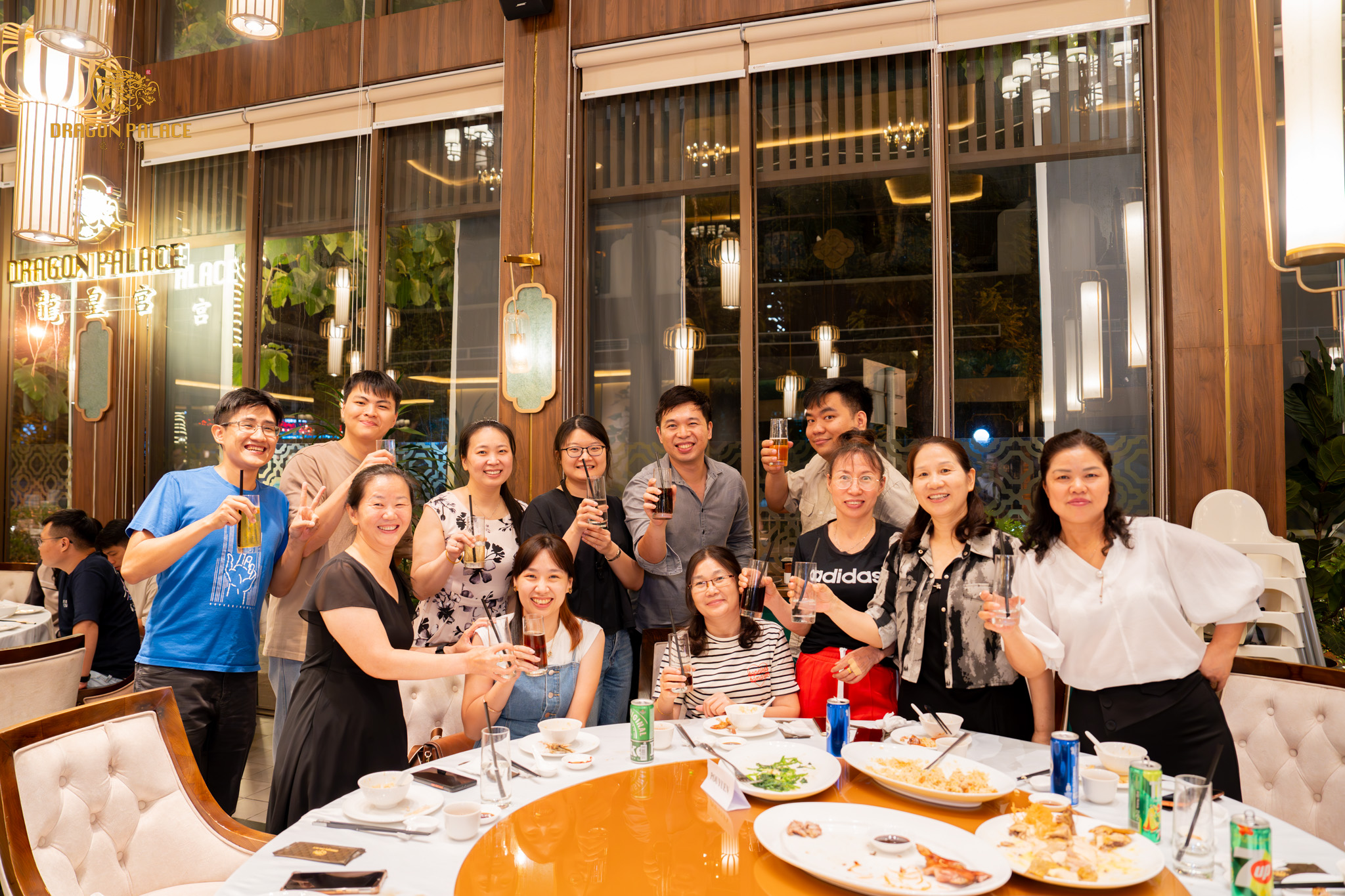 Đồ ăn Trung Quốc TPHCM là lựa chọn lý tưởng cho dân văn phòng và gia đình với thực đơn đa dạng, tiện lợi và chuẩn vị Hoa.