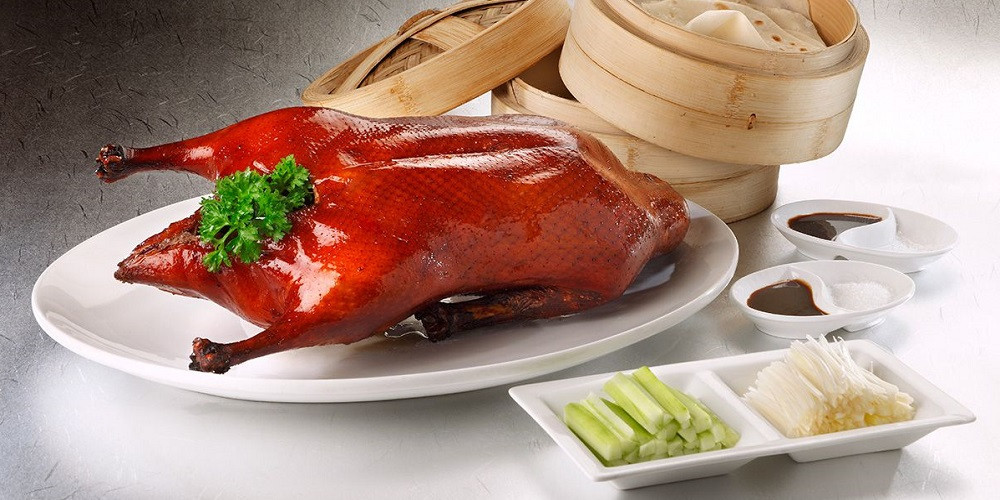 Quảng Đông còn rất chú trọng đến các phương pháp nấu ăn như hầm nhừ để giữ trọn độ ngọt và đậm đà của nguyên liệu.