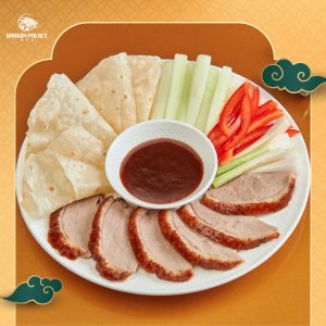 Khám phá vịt quay Bắc Kinh - Món ăn độc đáo làm say lòng giới sành ẩm thực tại Sài Gòn